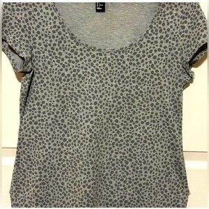 H&M Gray Leopard Print Tee Dress